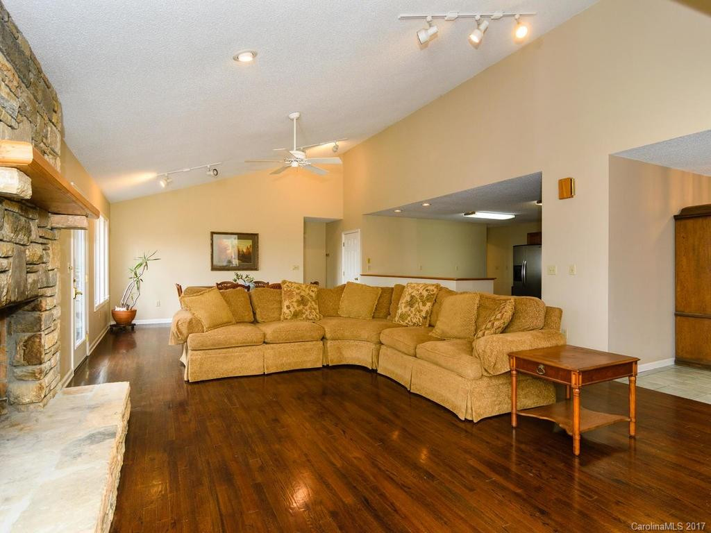 18 White Oak Forest Road - Photo 5