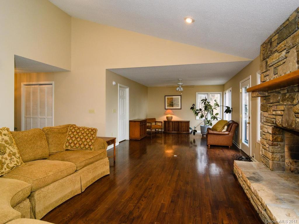 18 White Oak Forest Road - Photo 6