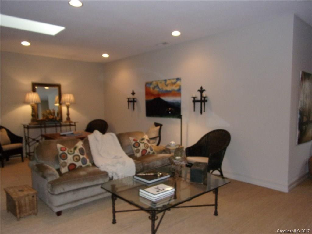 31 Ridgetop Circle #102 - Photo 13