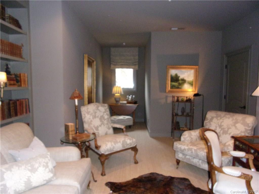 31 Ridgetop Circle #102 - Photo 14