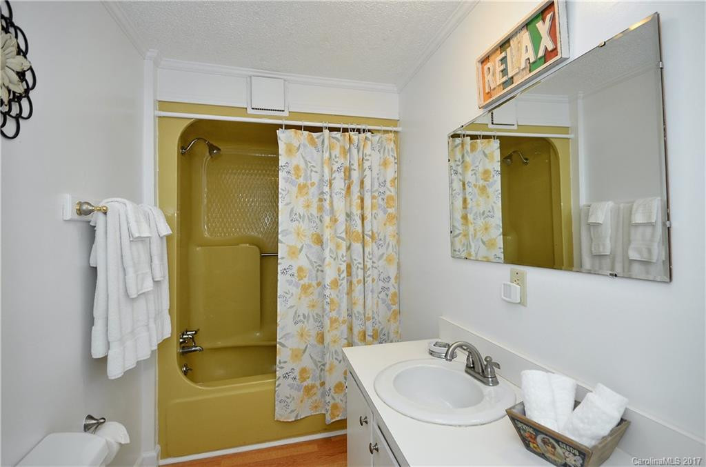 134 Southside Drive - Photo 15