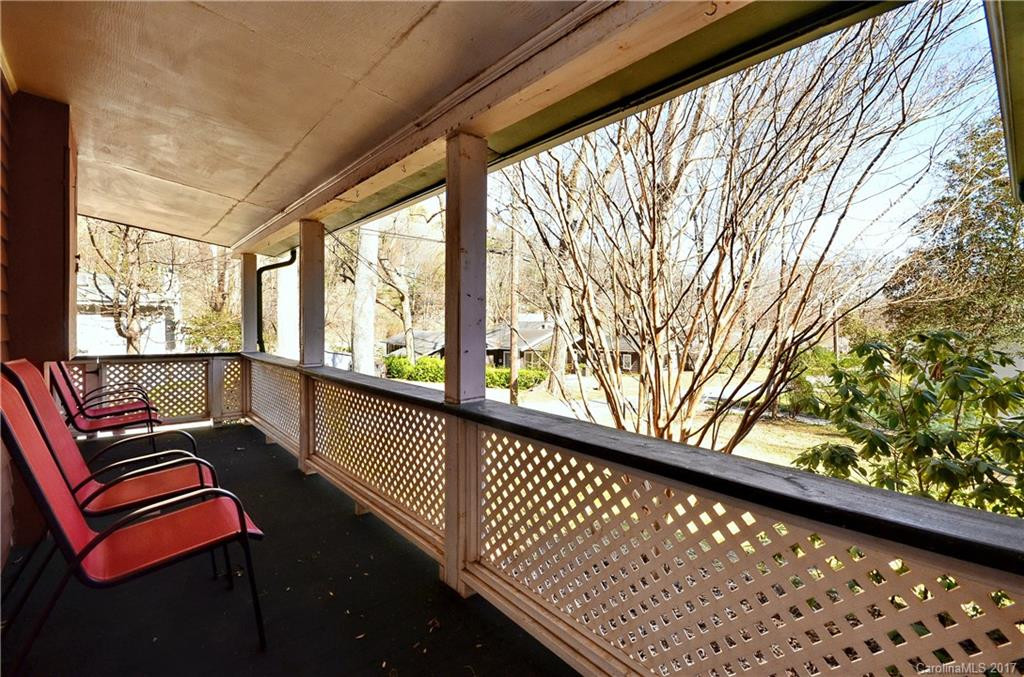 134 Southside Drive - Photo 5