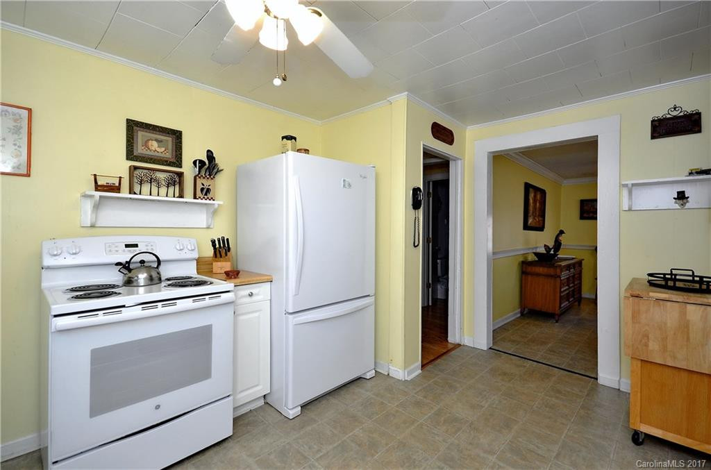 134 Southside Drive - Photo 10