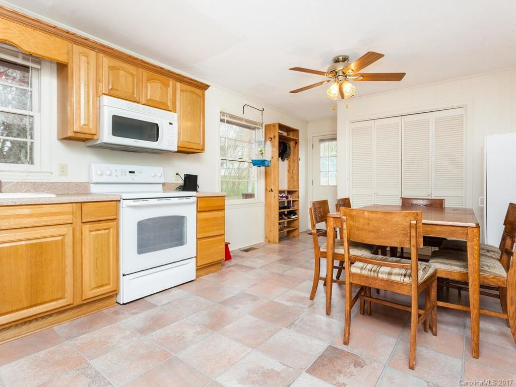 103 Price Street - Photo 12