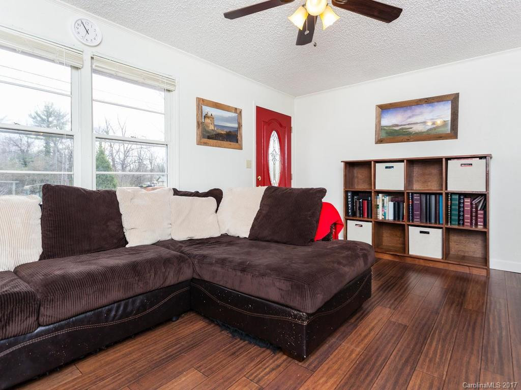 103 Price Street - Photo 4