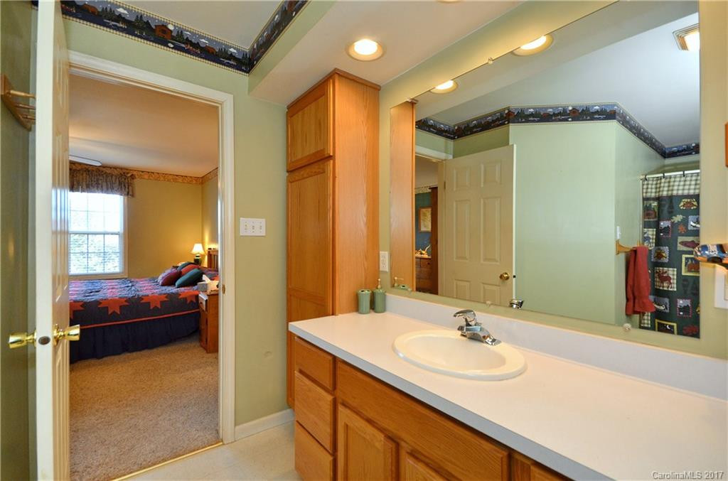 228 Sequoyah Drive - Photo 11