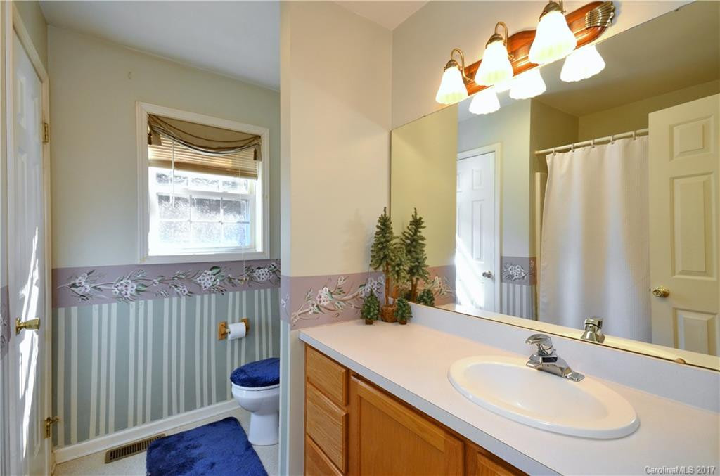 228 Sequoyah Drive - Photo 13