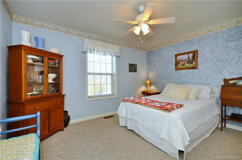 228 Sequoyah Drive - Photo 14