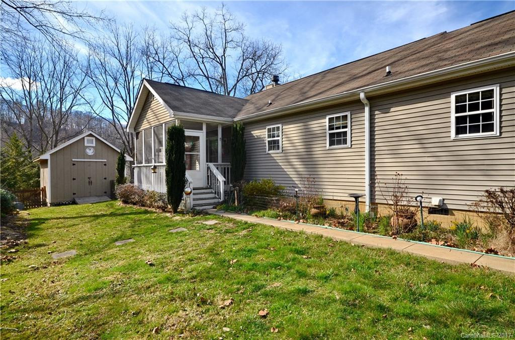 228 Sequoyah Drive - Photo 15