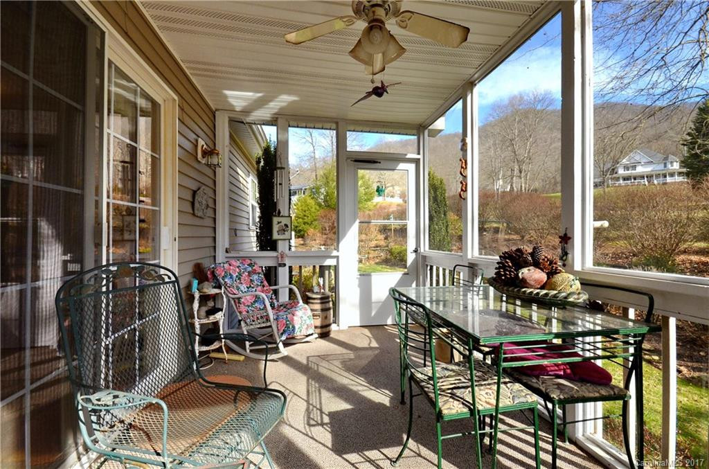 228 Sequoyah Drive - Photo 7