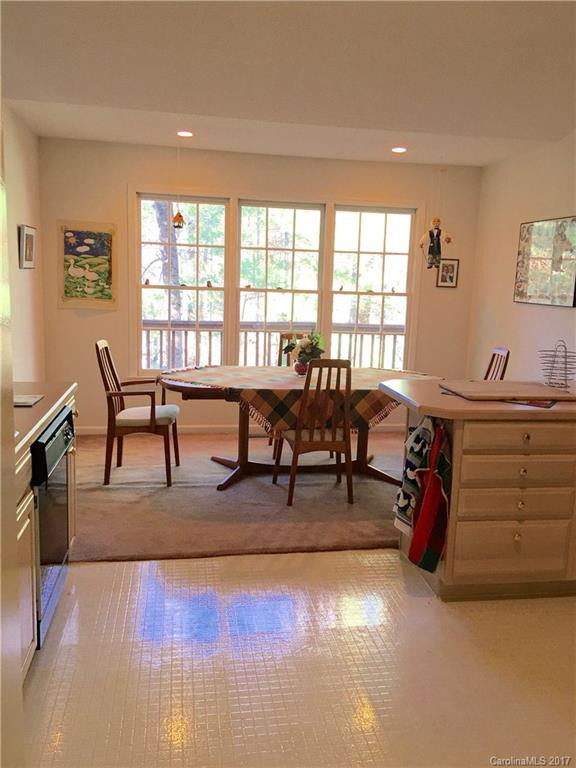 2670 Laurel Pointe Drive - Photo 5