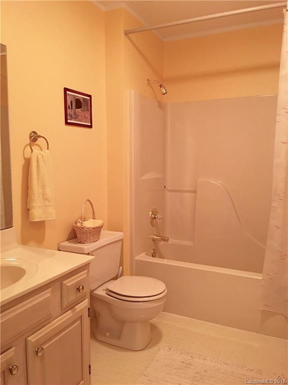 2670 Laurel Pointe Drive - Photo 6