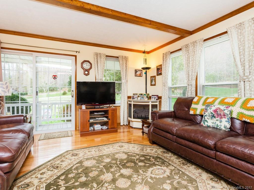107 Prestwick Drive - Photo 5