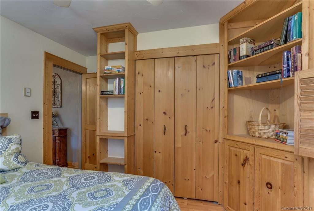 385 Cove Creek Drive - Photo 14