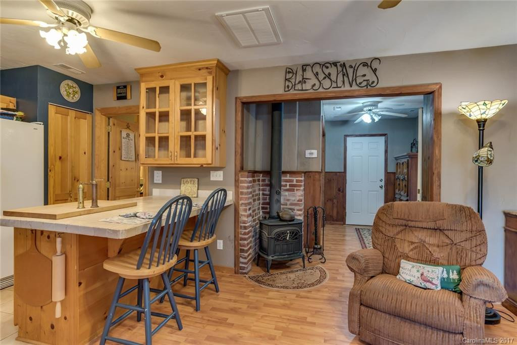 385 Cove Creek Drive - Photo 6