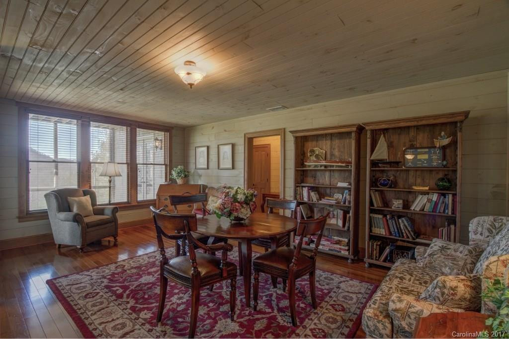 417 Trails End Road - Photo 18