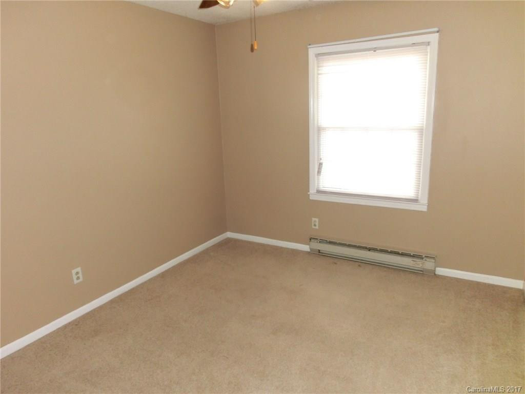 211 Yellowstone Drive - Photo 6