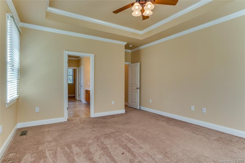 430 Chisholm Trail - Photo 12