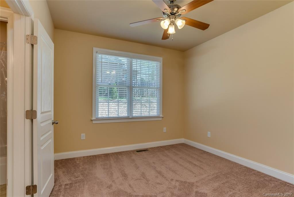 430 Chisholm Trail - Photo 18