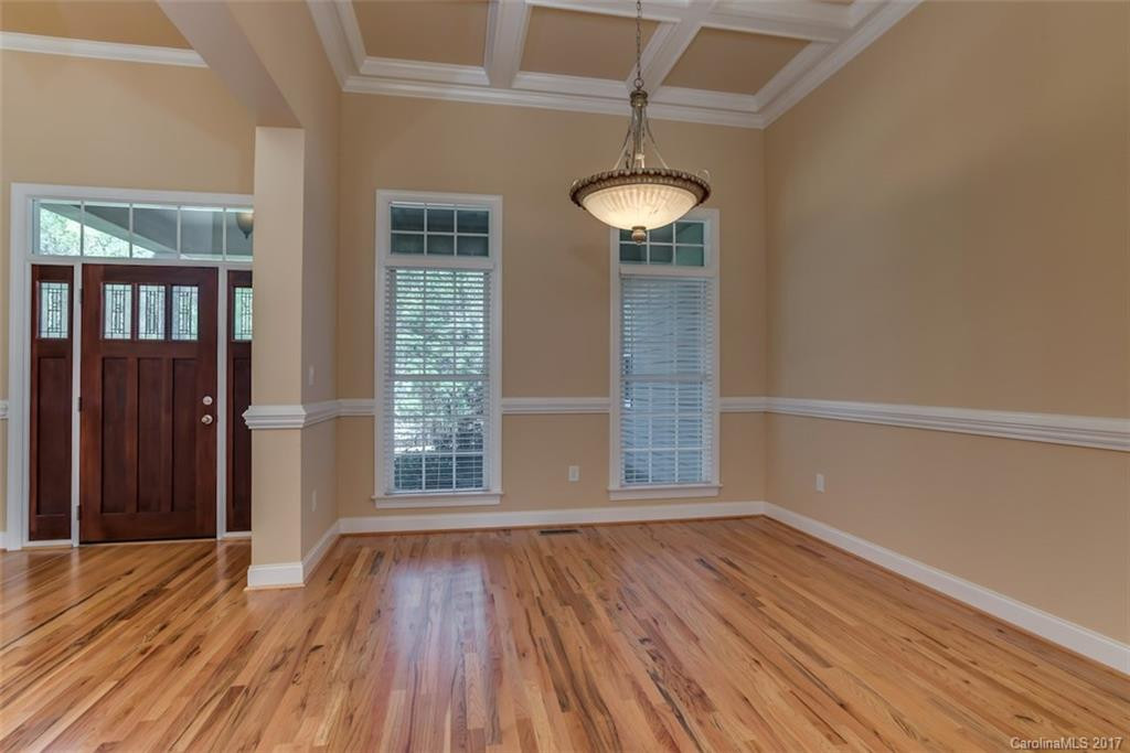 430 Chisholm Trail - Photo 5