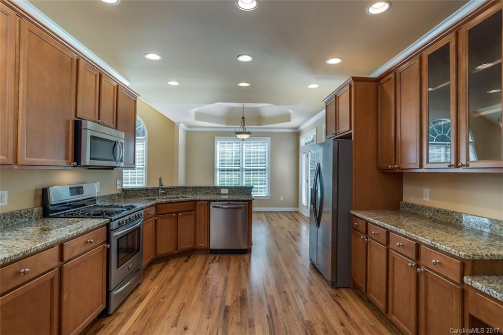 430 Chisholm Trail - Photo 9
