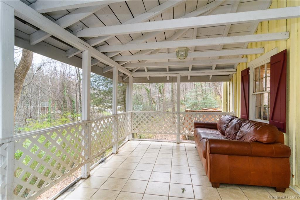 2364 Memorial Highway - Photo 17