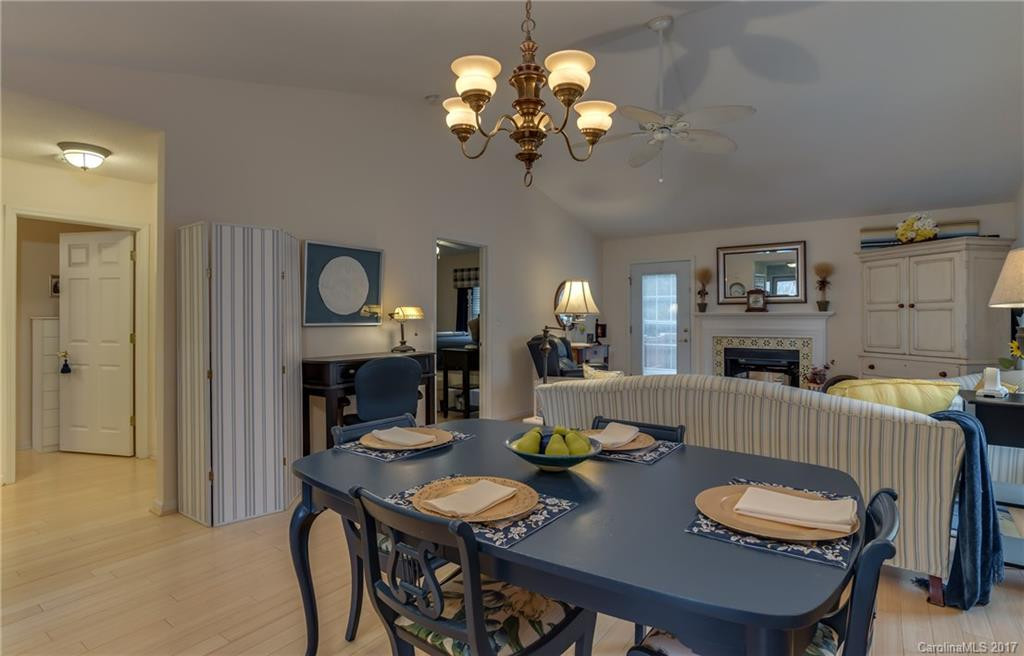 2 Woodridge View Court #41 - Photo 8
