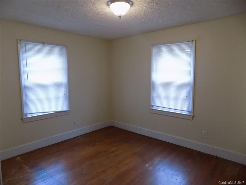 301 Textile Avenue - Photo 11