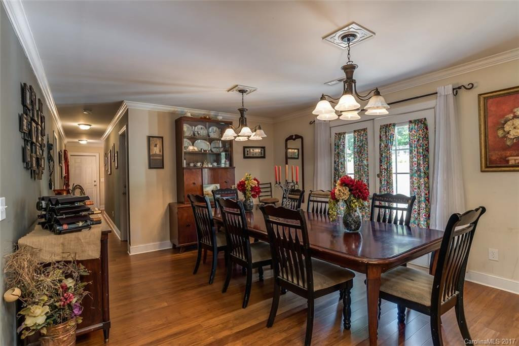 120 Flynn Road - Photo 6