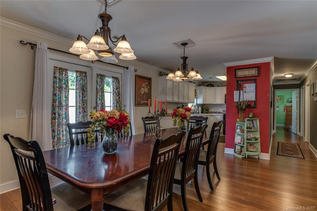 120 Flynn Road - Photo 7