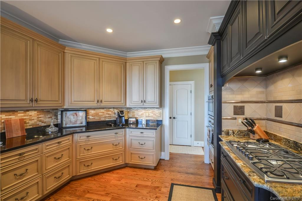 122 Founders Drive - Photo 11