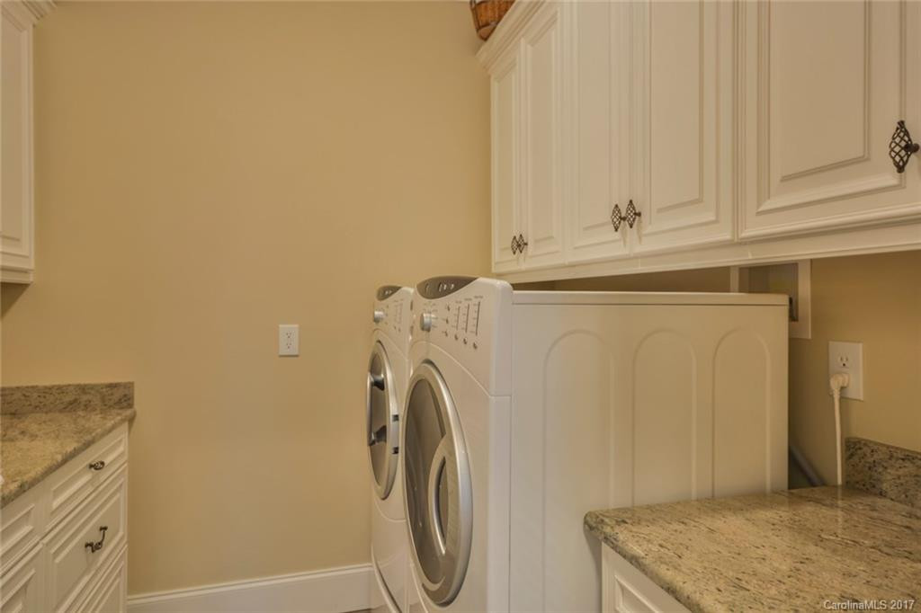 122 Founders Drive - Photo 17