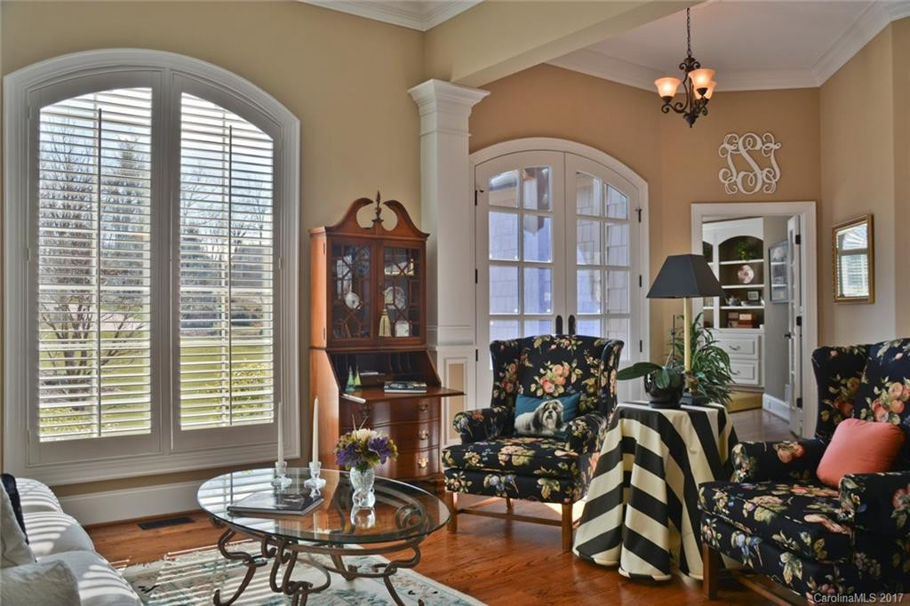 122 Founders Drive - Photo 6