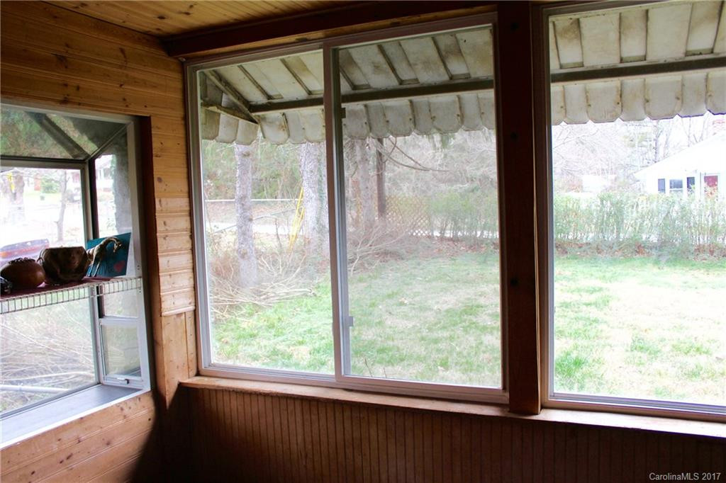 443 Fairview Road - Photo 12