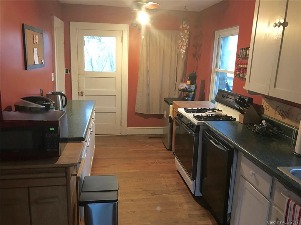 443 Fairview Road - Photo 13