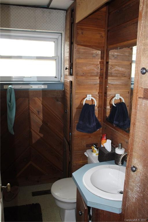443 Fairview Road - Photo 15