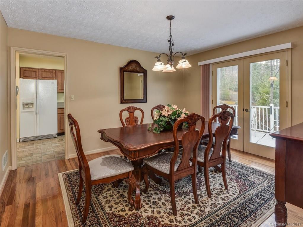 311 Cedar Crest Drive - Photo 4