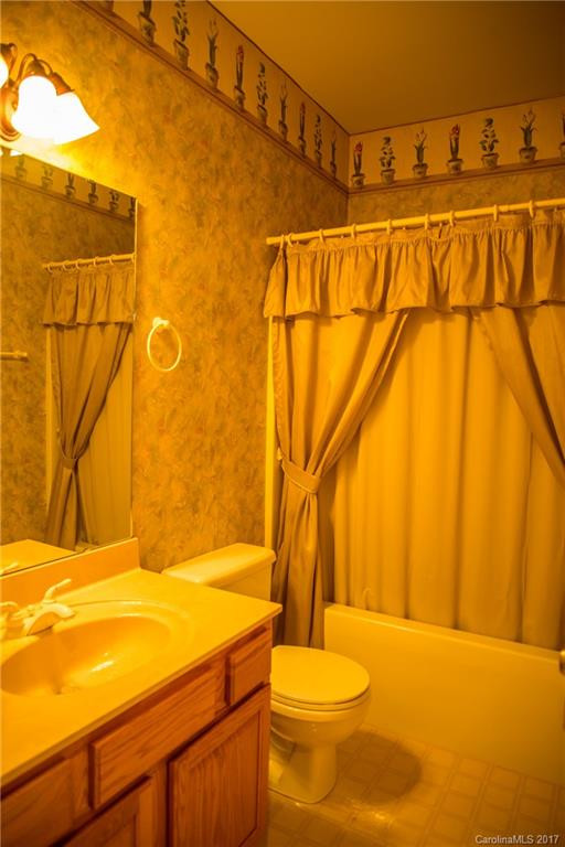 290 Linsay Lane - Photo 16