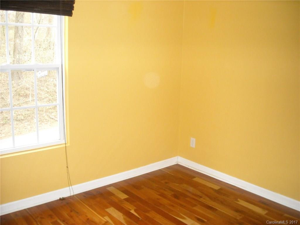 33 Fern Street - Photo 12