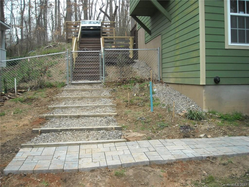 33 Fern Street - Photo 3