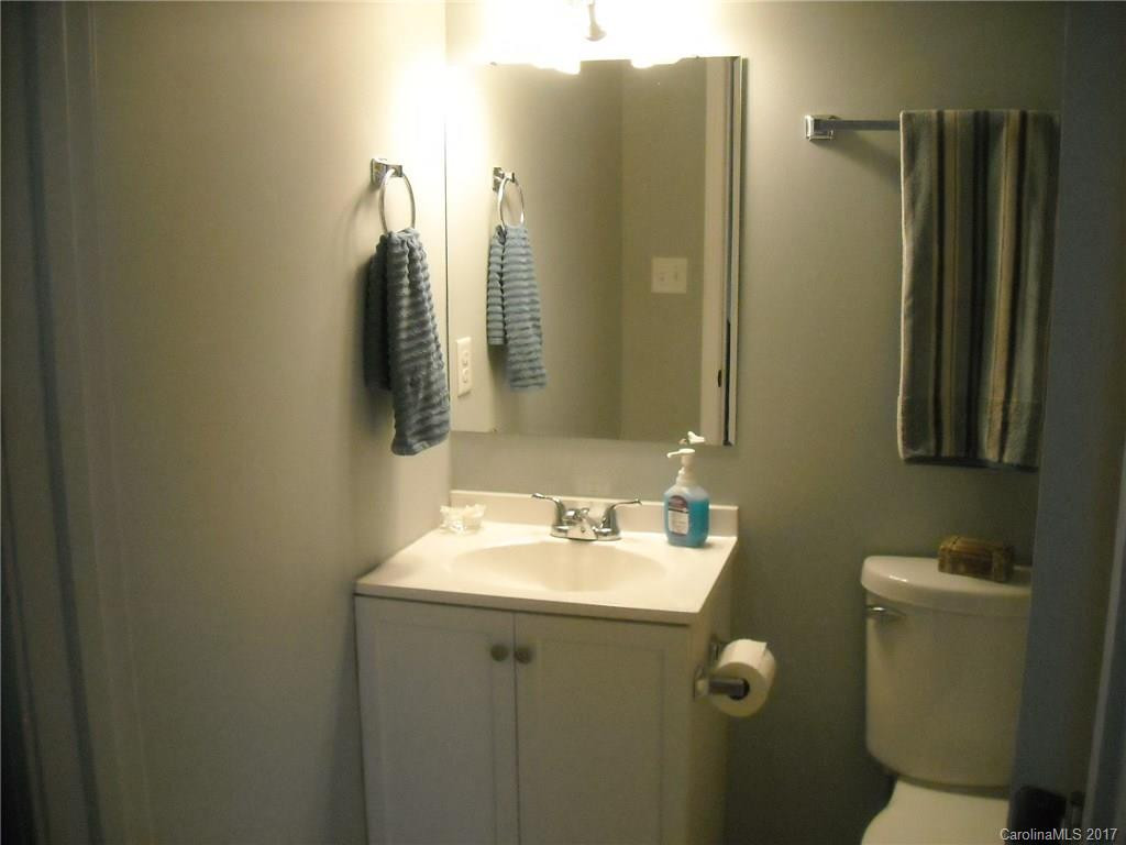 33 Fern Street - Photo 9