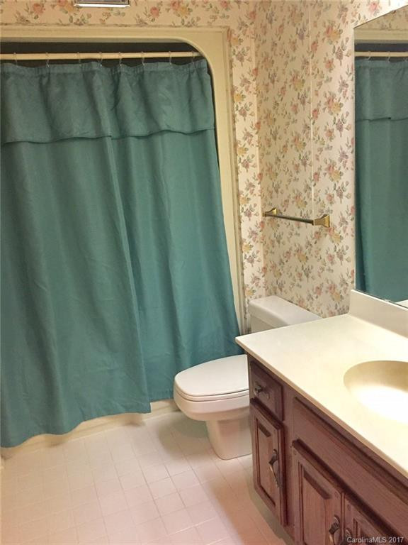 406 Live Oak Lane #406 - Photo 13