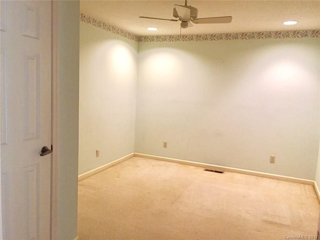 406 Live Oak Lane #406 - Photo 10