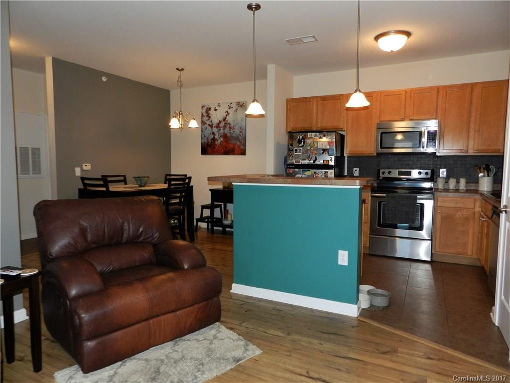 176 Brickton Village Circle #306 - Photo 6