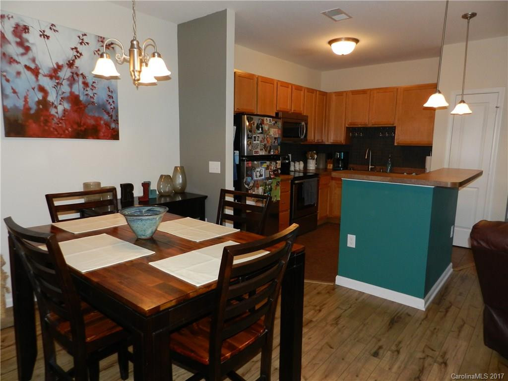176 Brickton Village Circle #306 - Photo 7