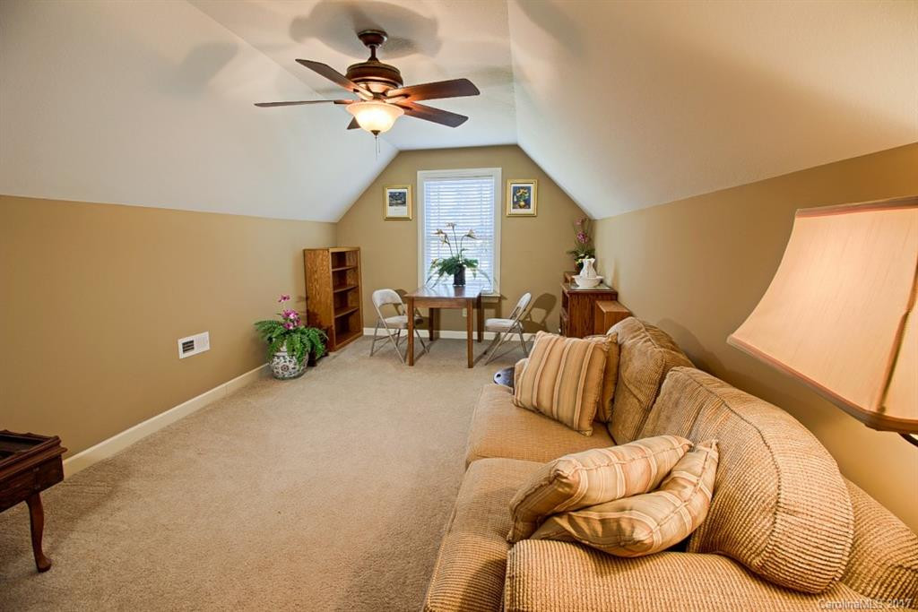 61 Springs Drive - Photo 20