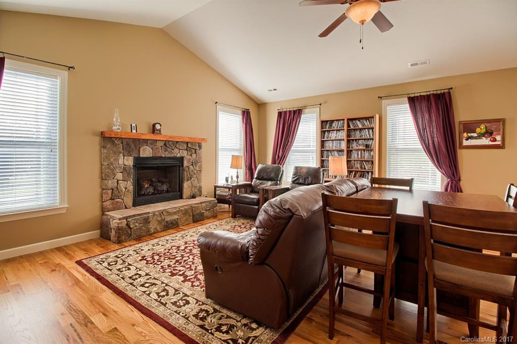 61 Springs Drive - Photo 6