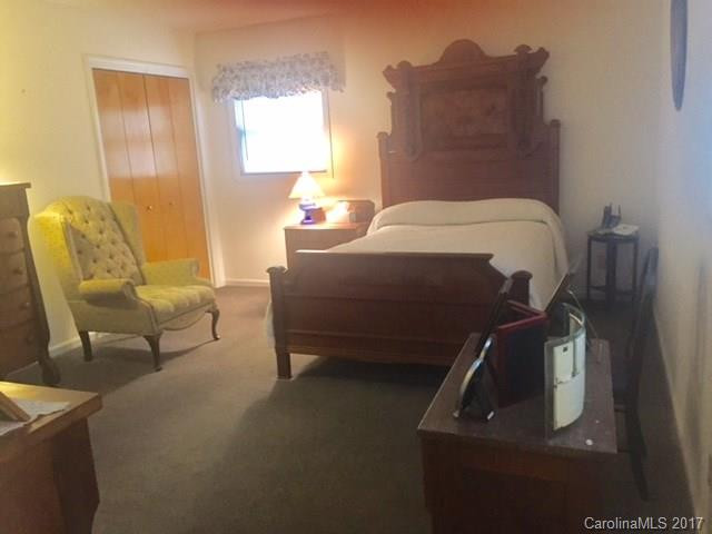 307 Hickory Lane - Photo 13