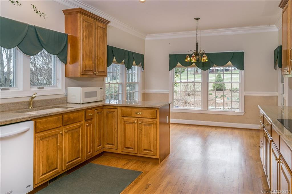 171 Fairway Falls Road - Photo 11