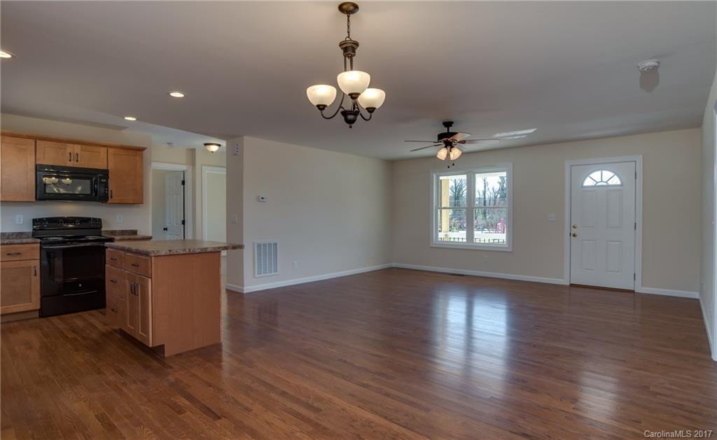300 Garren Lane - Photo 4